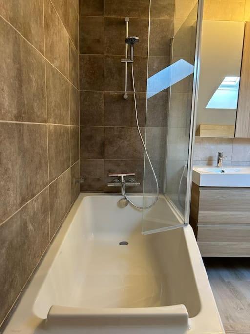 Grand Appartement De Standing Saint-Dizier Bagian luar foto